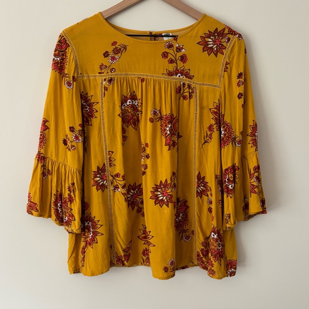 Old Navy Large Floral Mustard Yellow Women's Top Blouse